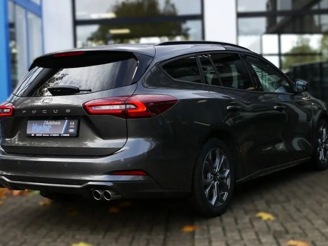 Ford Focus ST Line Wagon
