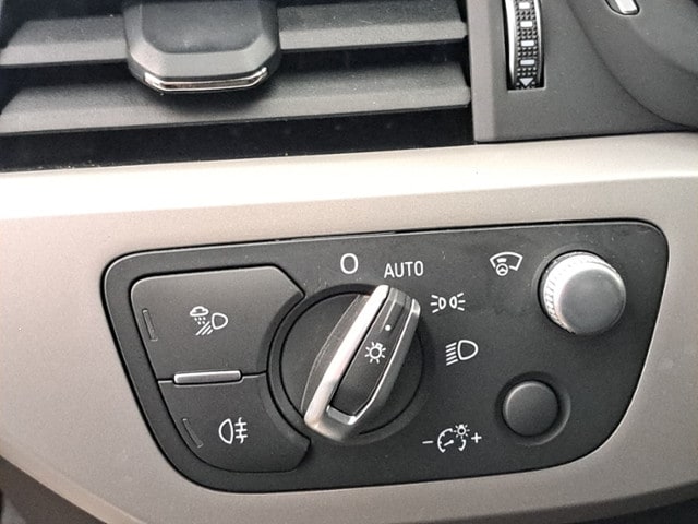 Audi A4 40 TDI Avant S-Tronic