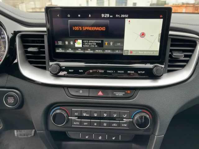 Kia Ceed CEED Ultimate Edition 1.5T LED+Kamera+Navi