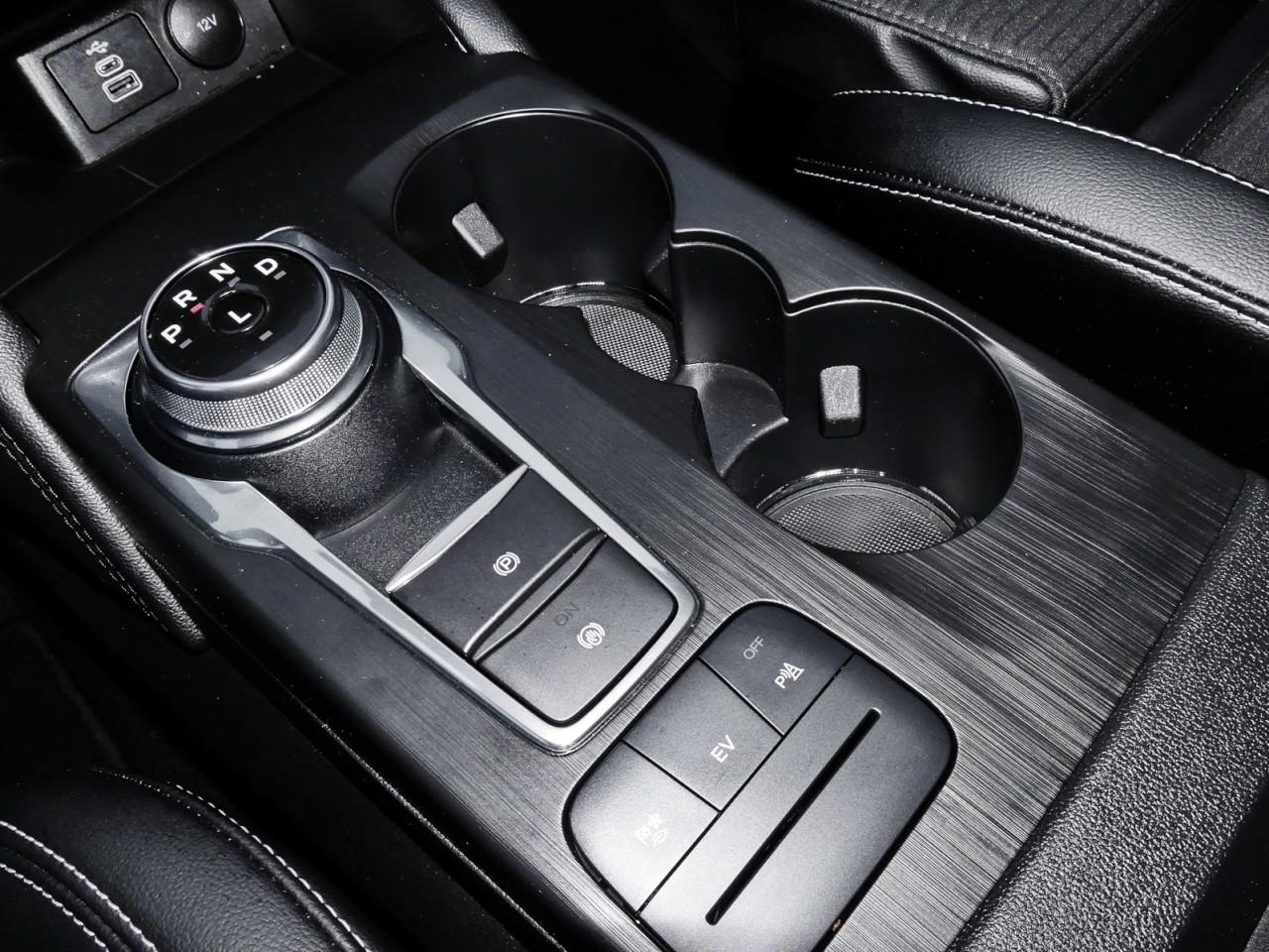 Ford Kuga Hybrid Plug in Hybrid Titanium