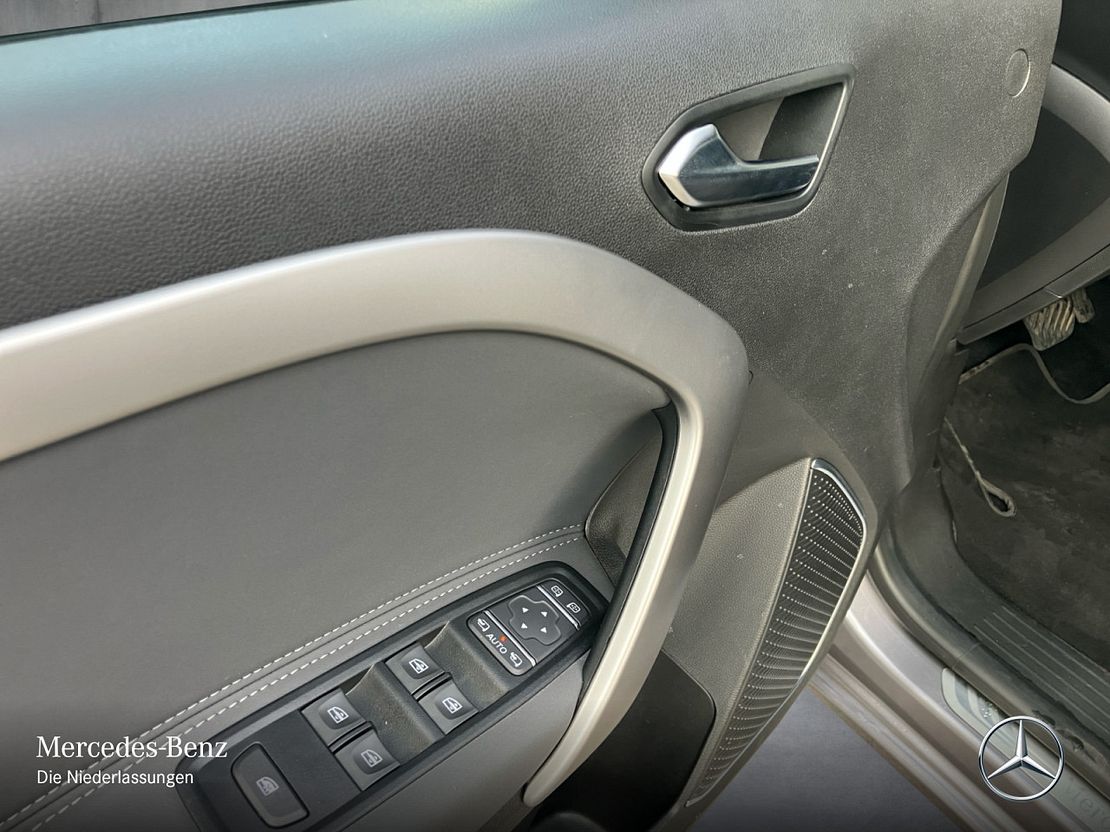 Mercedes-Benz T 180 Progressive