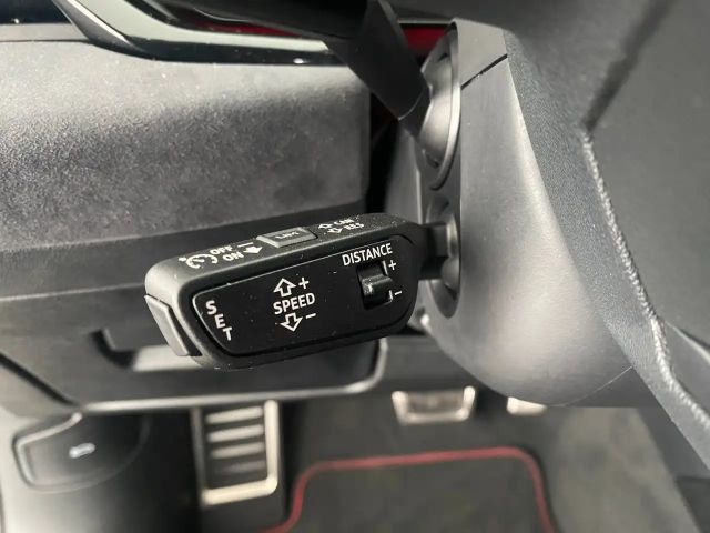 Audi A6 e-tron Quattro