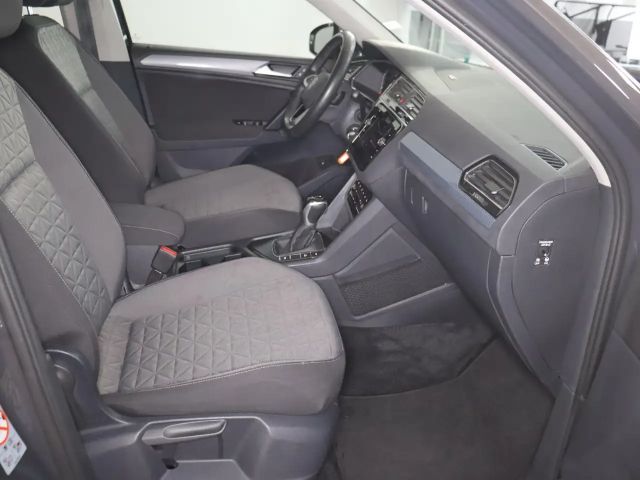 Volkswagen Tiguan 1.4 TSI Life eHybrid