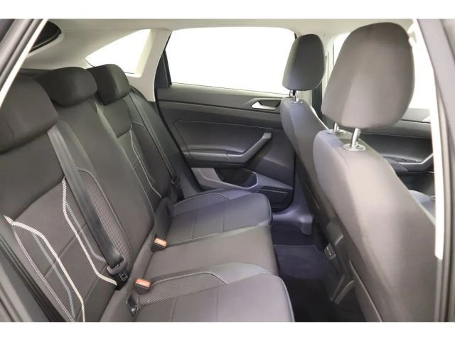 Volkswagen Taigo 1.0 TSI DSG Style