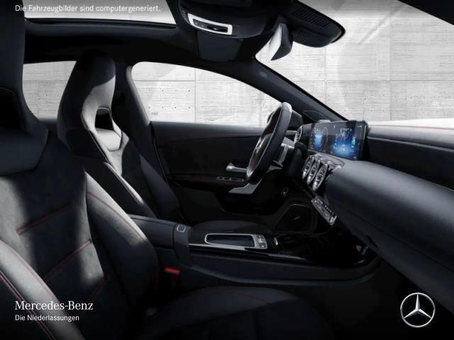 Mercedes-Benz CLA 180 AMG Line