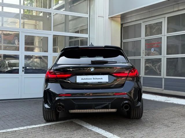 BMW 135 135i Sedan xDrive