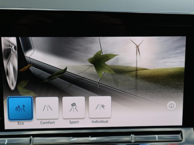 Volkswagen Golf R-Line Variant