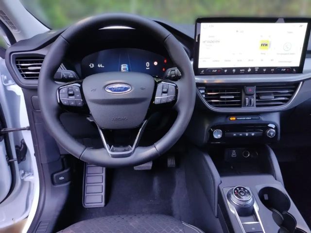 Ford Kuga AWD Hybrid Titanium