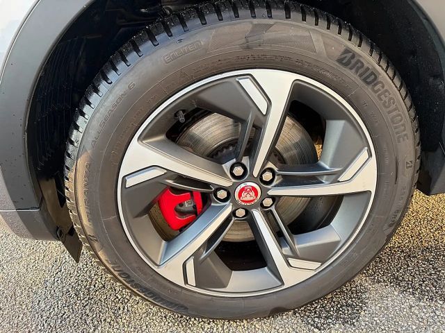 Jaguar E-Pace AWD D165 R-Dynamic SE