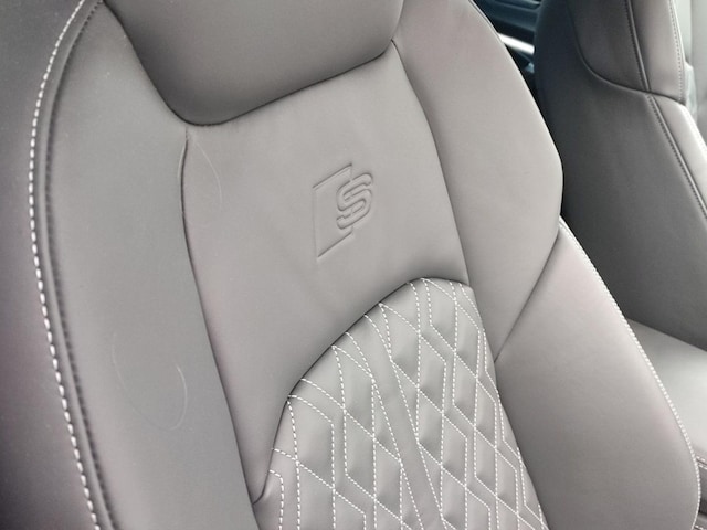 Audi S6 Avant Quattro