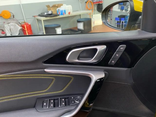 Kia XCeed Platinum Edition