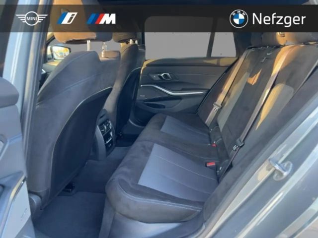 BMW 330 330e Touring xDrive
