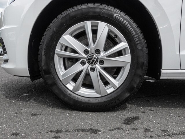 Volkswagen Touran 1.5 TSI DSG