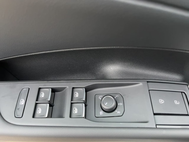 Volkswagen T-Roc DSG IQ.Drive R-Line