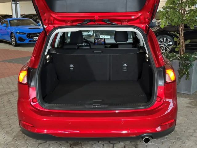 Ford Focus Cool & Connect