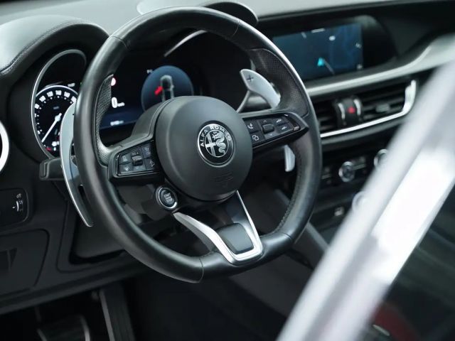 Alfa Romeo Stelvio Q4 Turbo Veloce