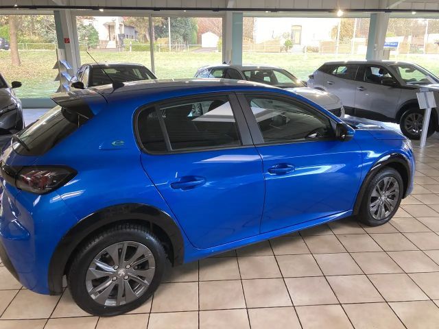 Peugeot E-208 Active Pack