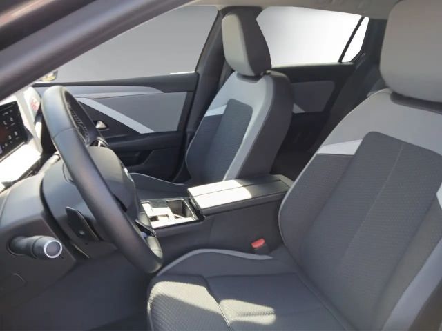 Opel Astra Edition Sports Tourer