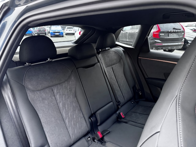 Cupra Terramar 1.5 e-Hybrid