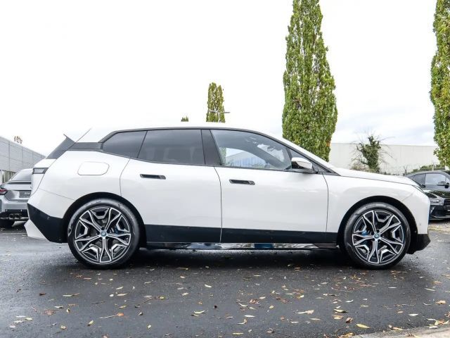 BMW iX M-Sport xDrive40