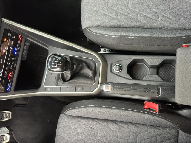 Volkswagen Polo Move