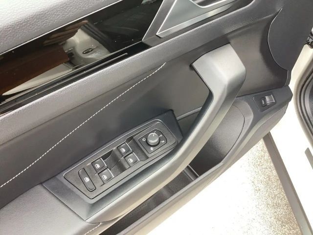 Volkswagen T-Roc DSG R-Line