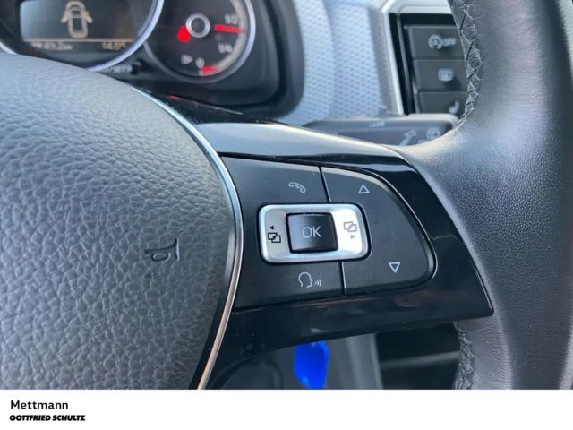 Volkswagen up! 1.0 MPI Active