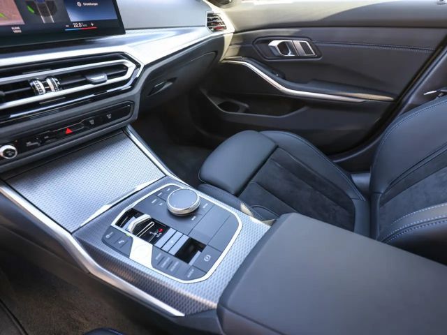 BMW 320 320d M-Sport Sedan xDrive