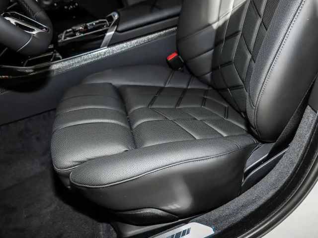 BMW i7 M-Sport Sedan