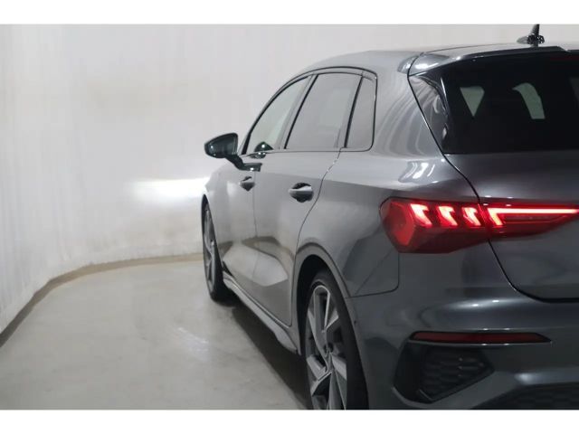 Audi A3 35 TDI S-Line Sedan Sportback