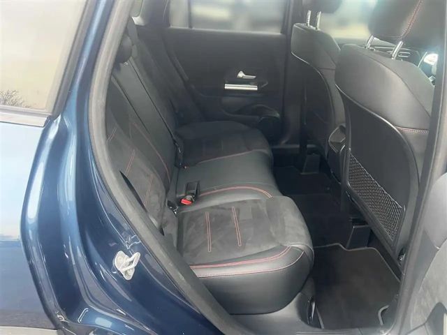 Mercedes-Benz GLA 200 GLA 200 d