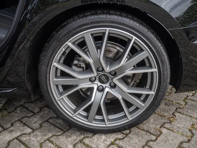 Audi A4 35 TDI Avant S-Line