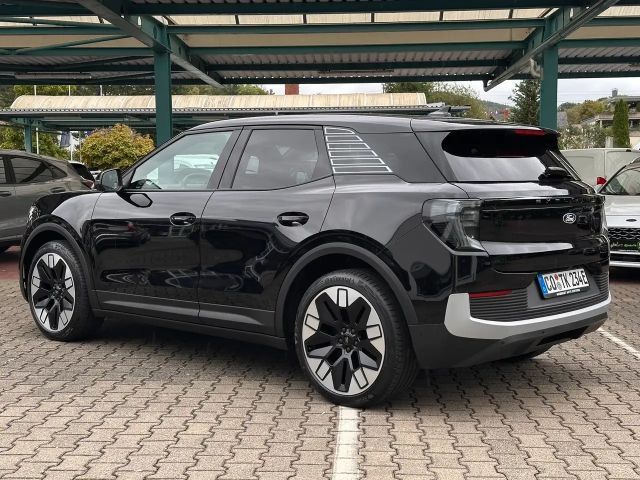 Ford Explorer Extended range Premium RWD