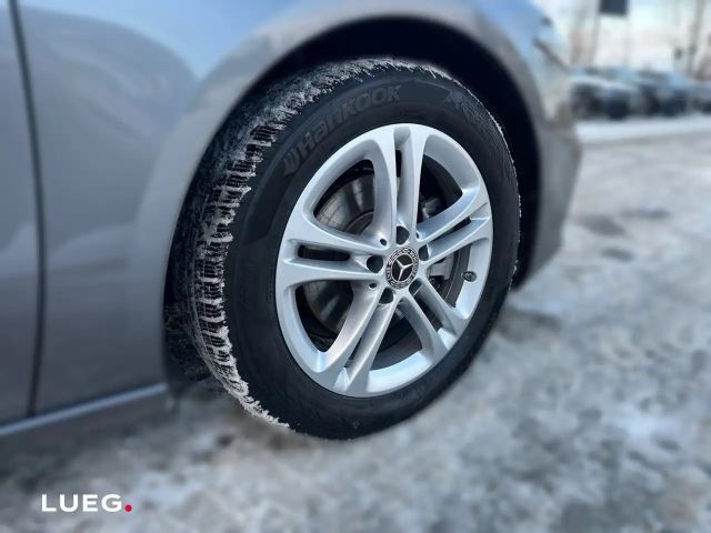 Mercedes-Benz A 200 Progressive