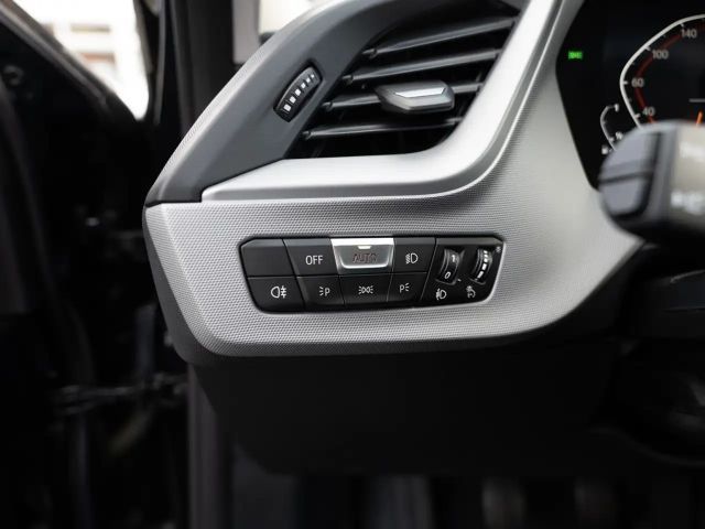 BMW 118 118i Advantage pakket Sedan