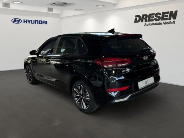 Hyundai i30 Advantage Hybrid