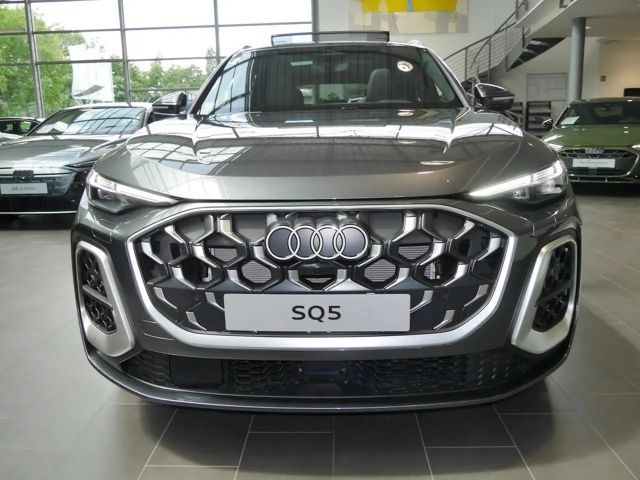 Audi SQ5 S-Tronic