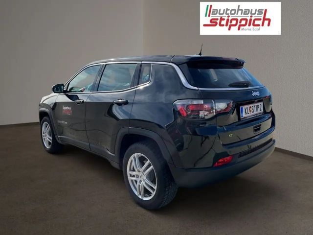 Jeep Compass Altitude Hybrid