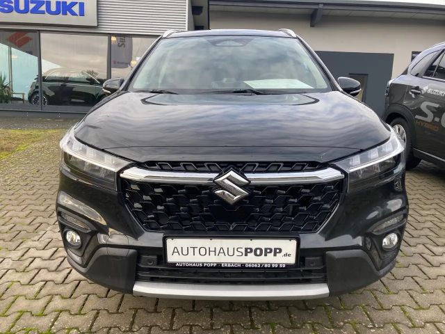Suzuki S-Cross Hybrid