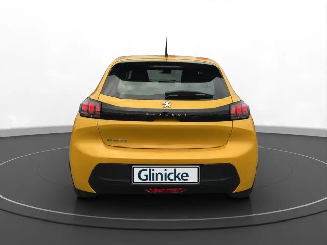 Peugeot E-208 Active Pack