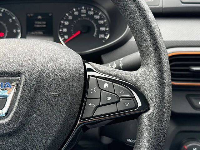 Dacia Sandero Essential Stepway TCe 90