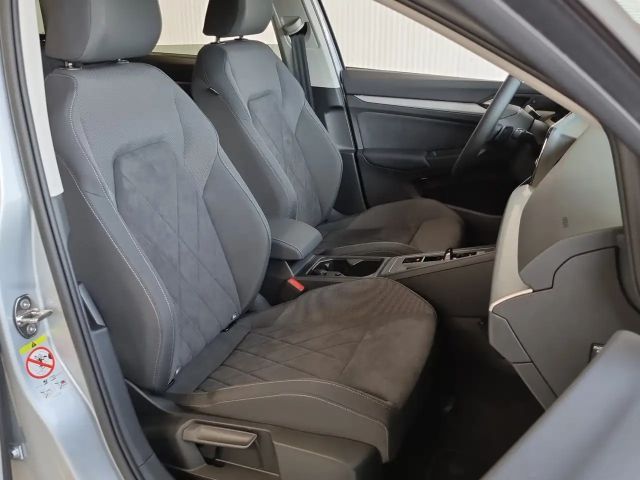 Volkswagen Golf DSG Life Variant