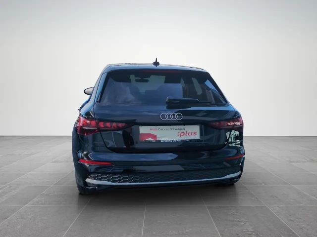 Audi A3 30 TDI Sedan