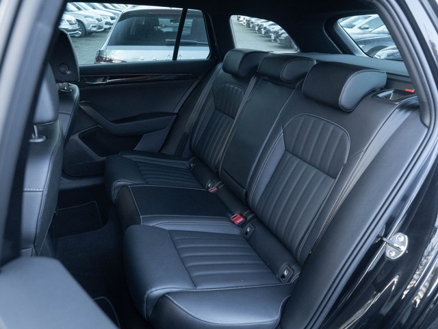 Skoda Superb Combi iV