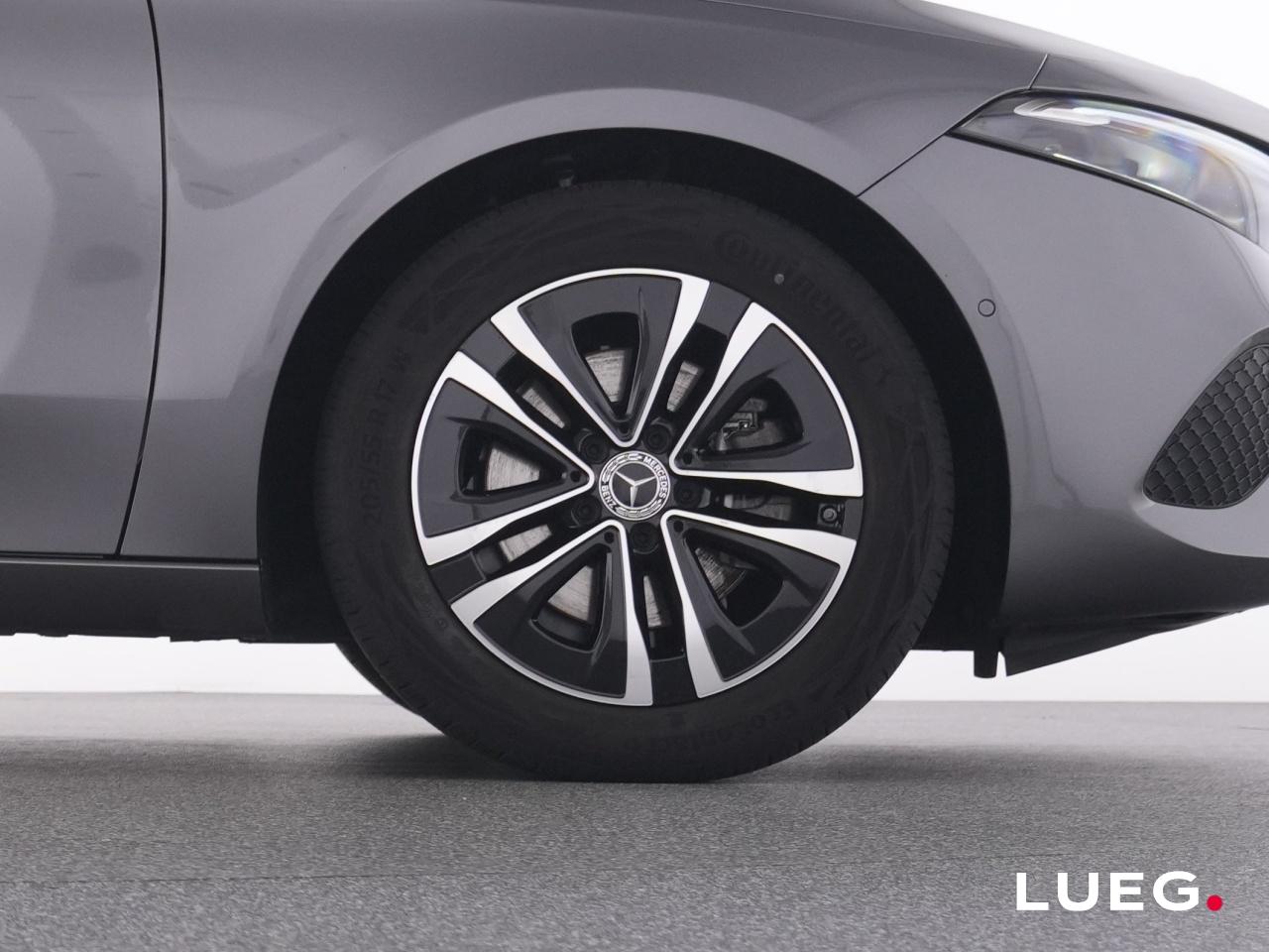 Mercedes-Benz A 200 Progressive