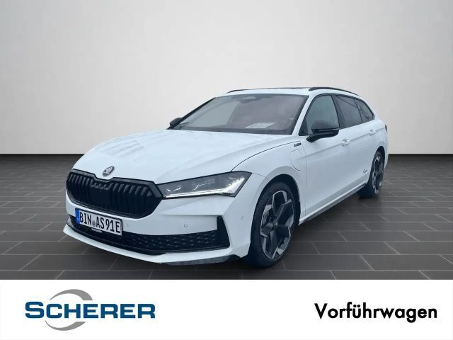 Skoda Superb Combi Sportline iV