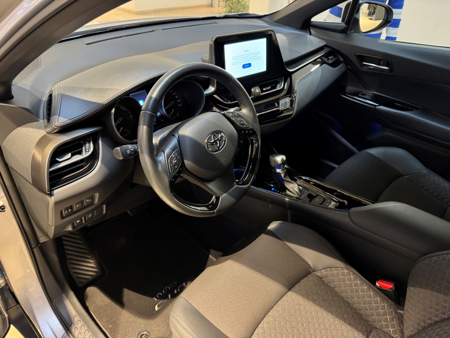 Toyota C-HR 5-deurs Team D