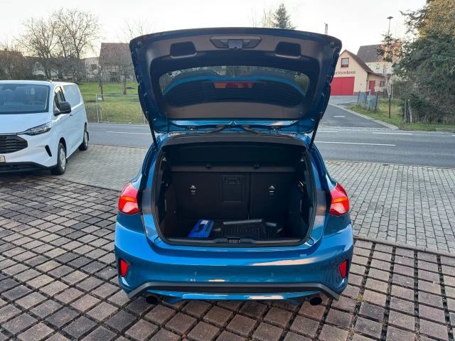 Ford Focus Limited ST Line