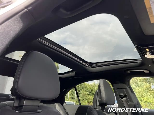 Mercedes-Benz E 200 AMG Line Sedan