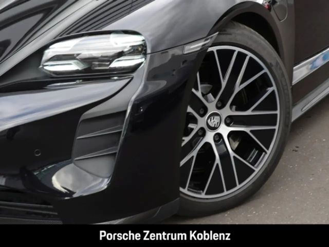 Porsche Taycan Turbo